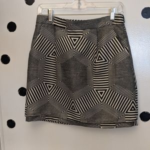 Geometric black & white patterned skirt HD in Paris Small